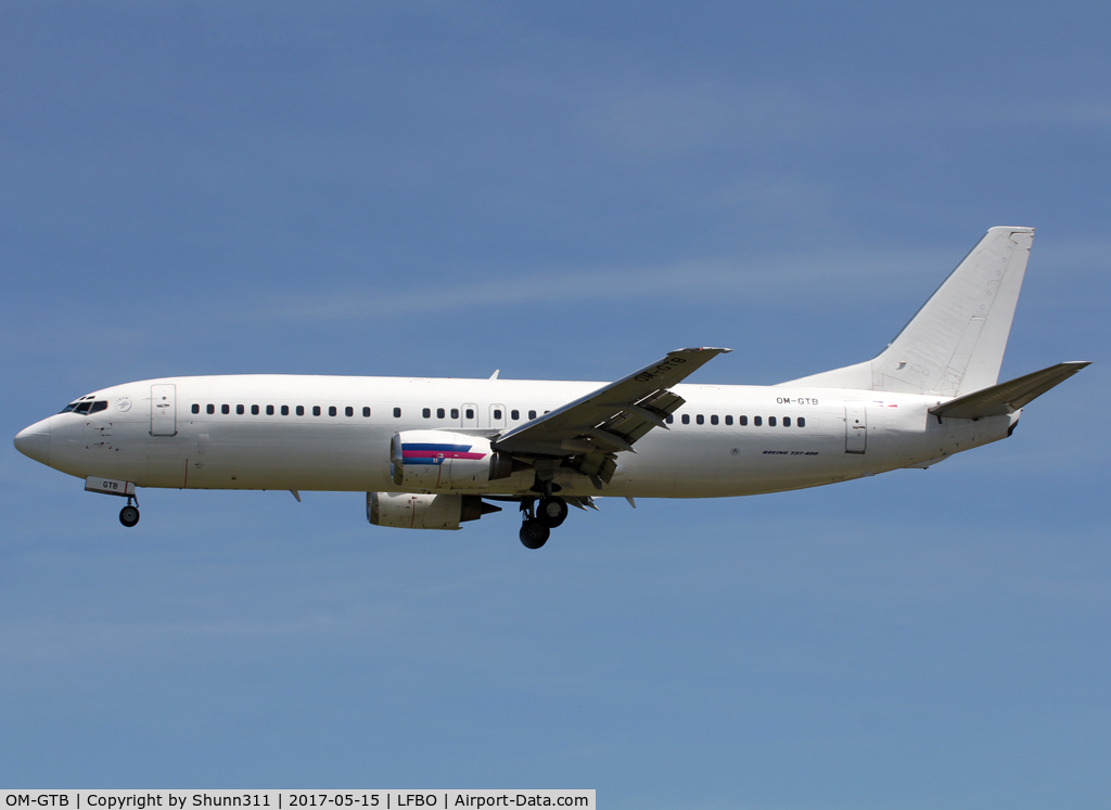 OM-GTB, 1997 Boeing 737-49R C/N 28882, Landing rwy 32R
