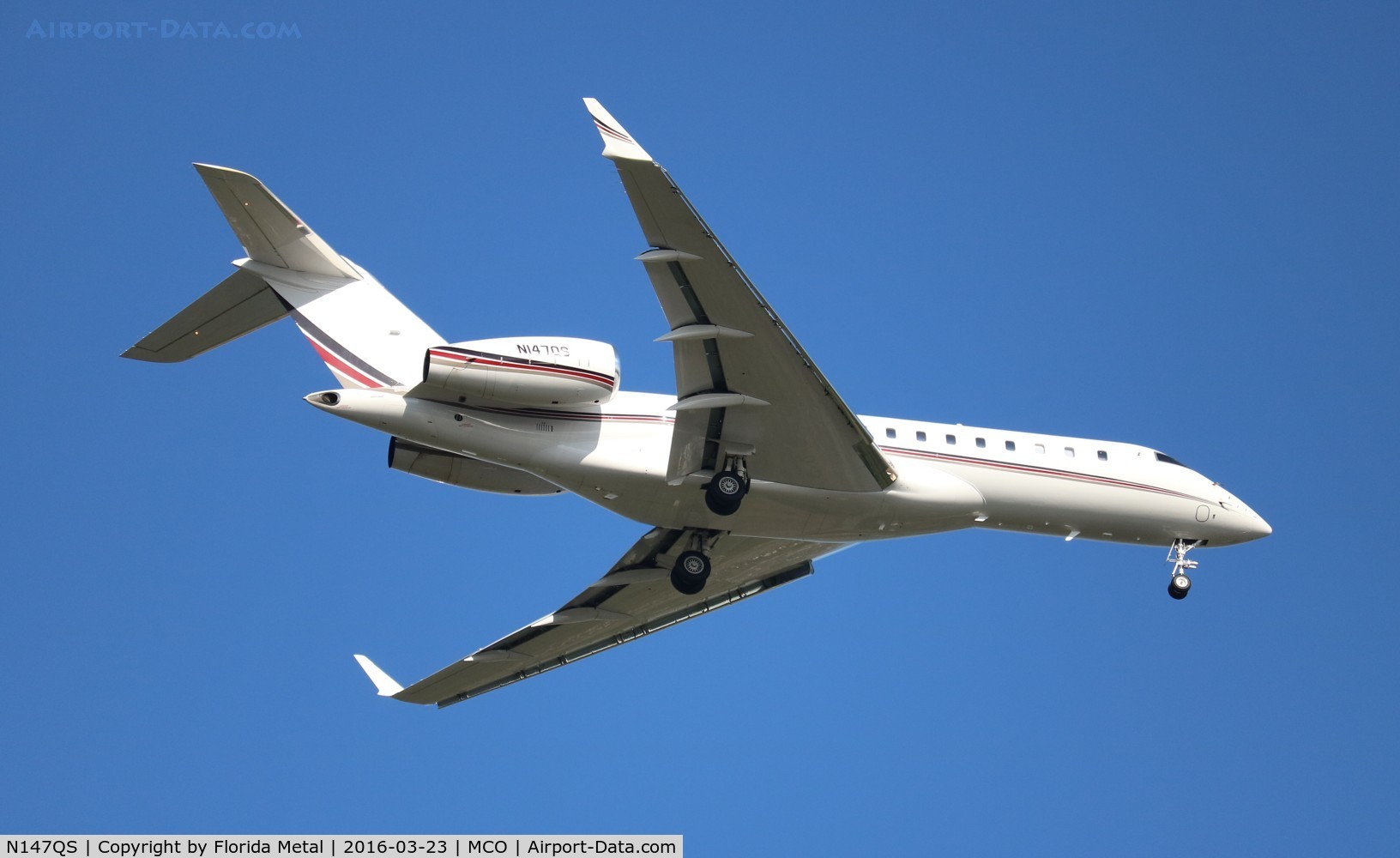 N147QS, 2014 Bombardier BD-700-1A10 Global 6000 C/N 9632, Net Jets Global 6000