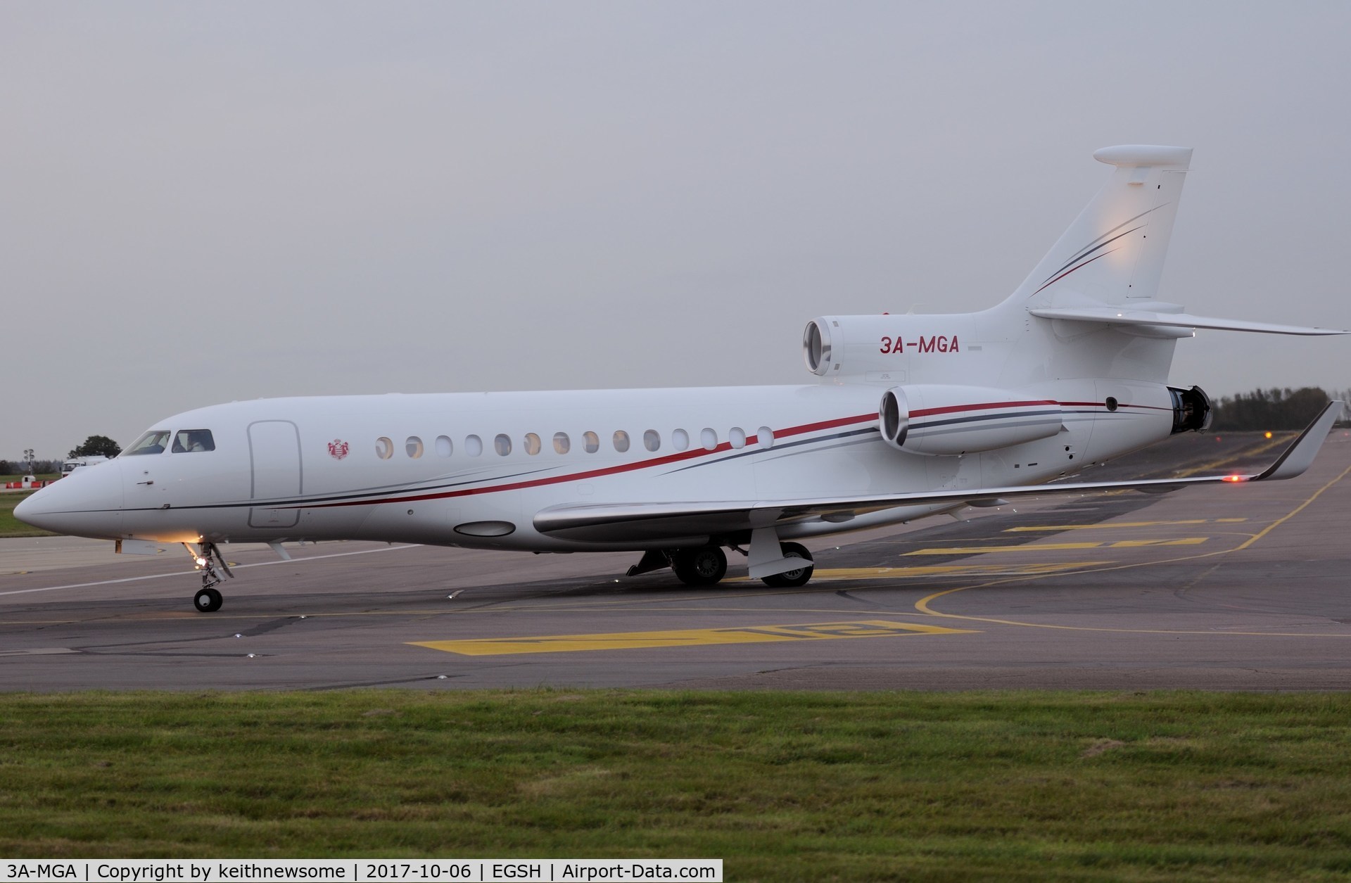 3A-MGA, 2013 Dassault Falcon 900EX C/N 195, Nice Late Visitor.