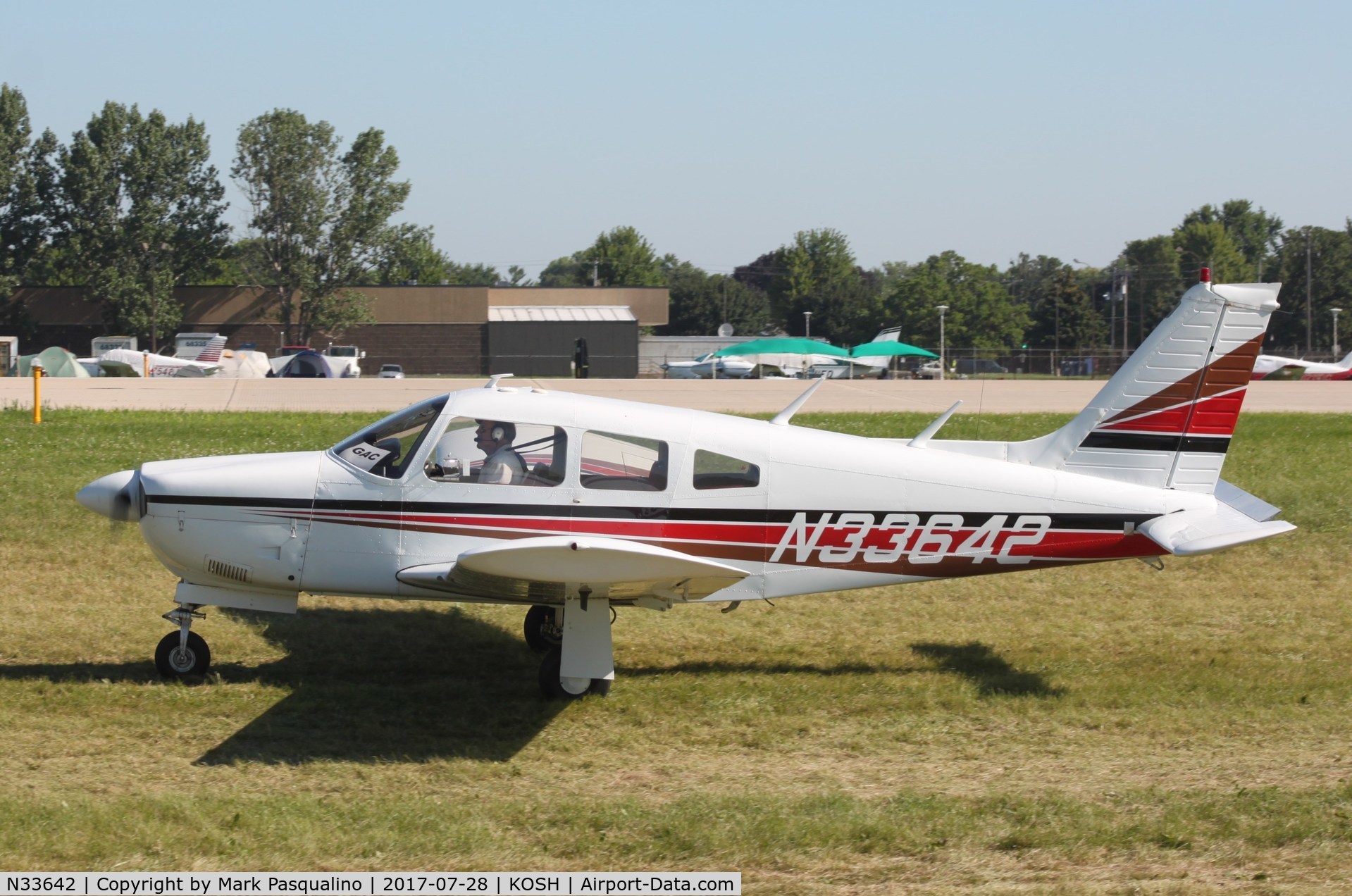 N33642, 1975 Piper PA-28R-200 Arrow II C/N 28R-7535166, Piper PA-28R-200