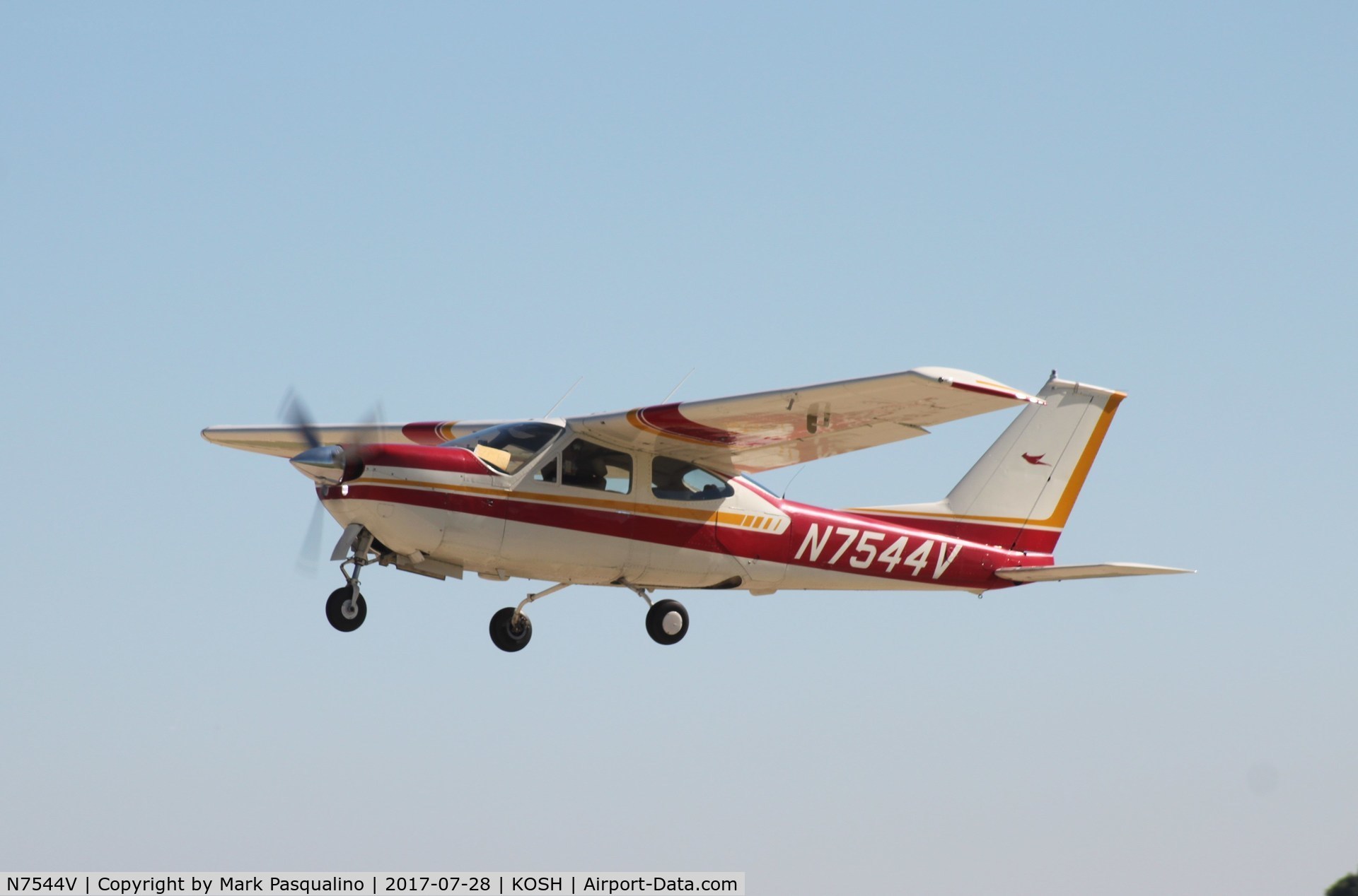 N7544V, 1976 Cessna 177RG Cardinal C/N 177RG0841, Cessna 177RG