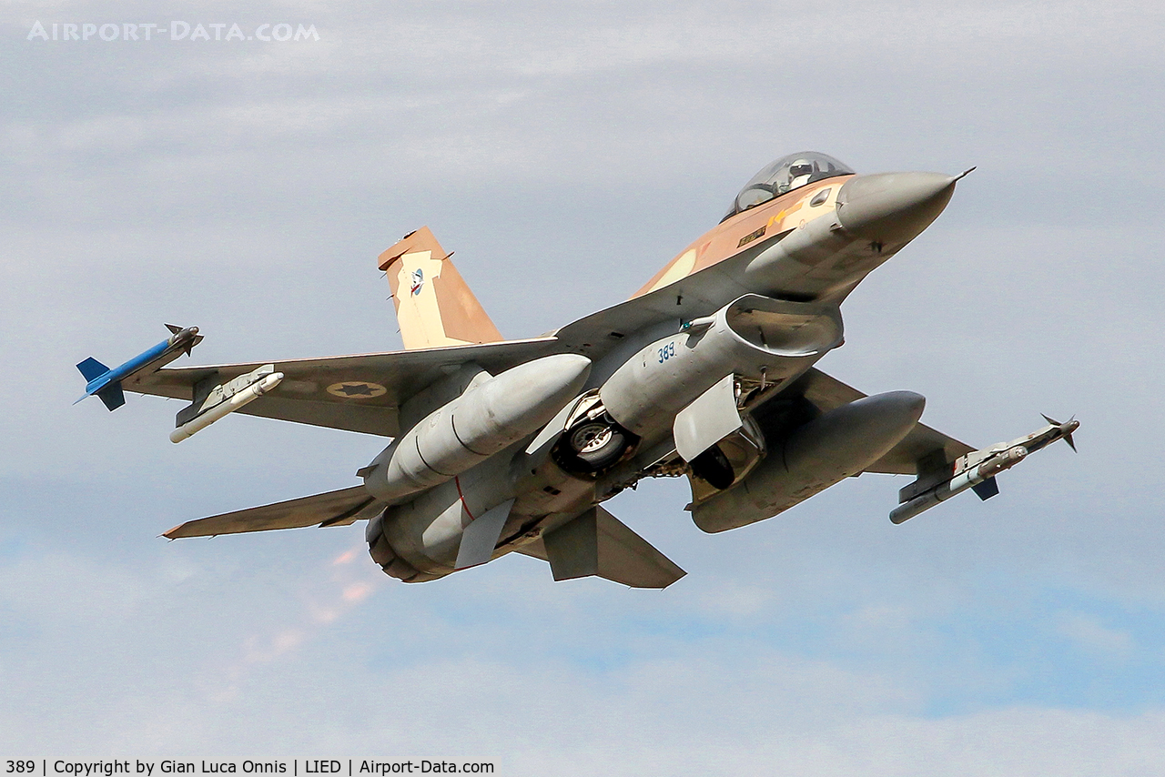 389, 1987 General Dynamics F-16C Barak C/N 4J-39, TAKEOFF