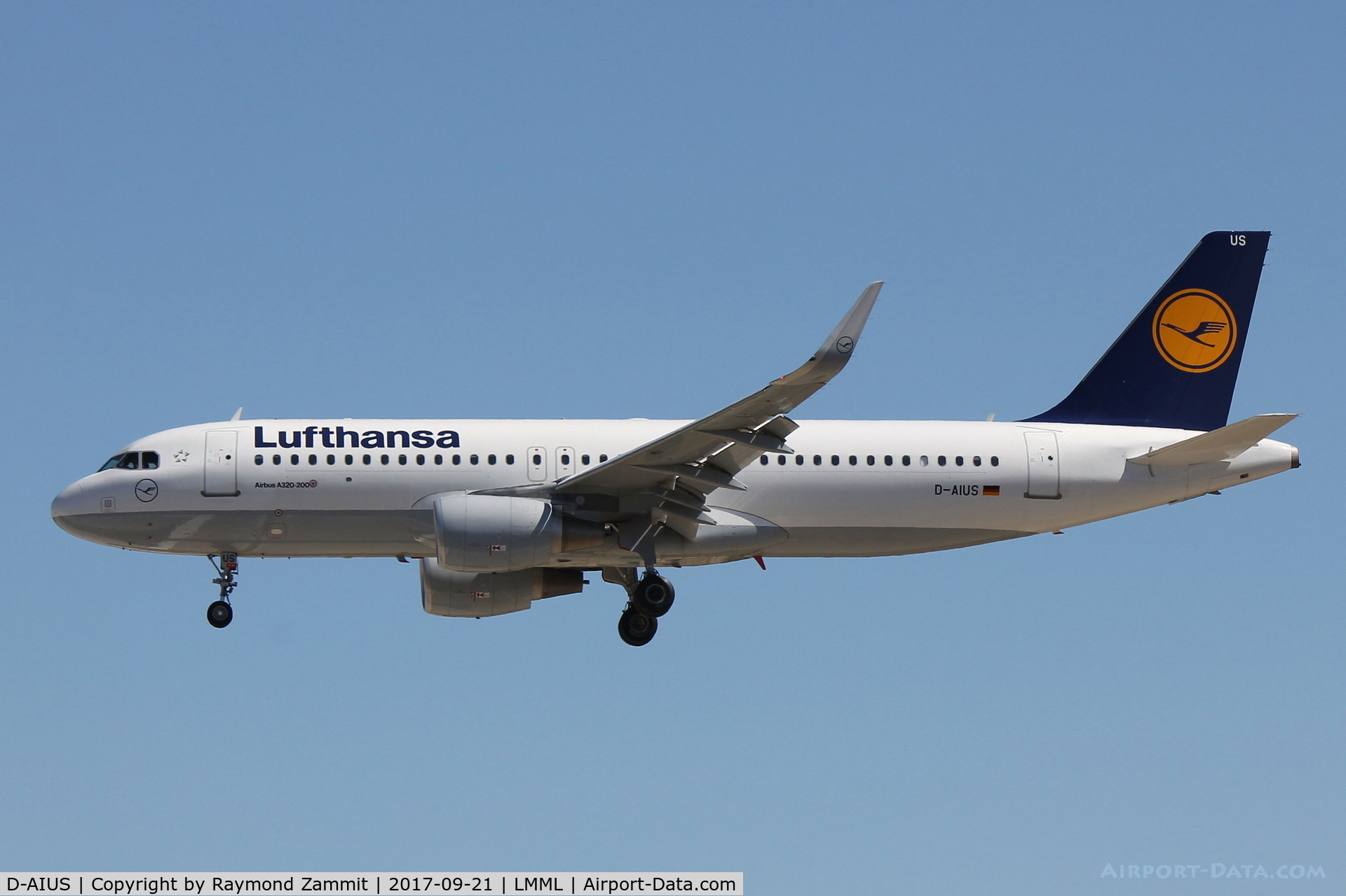 D-AIUS, 2016 Airbus A320-214 C/N 7024, A320 D-AIUS Lufthansa