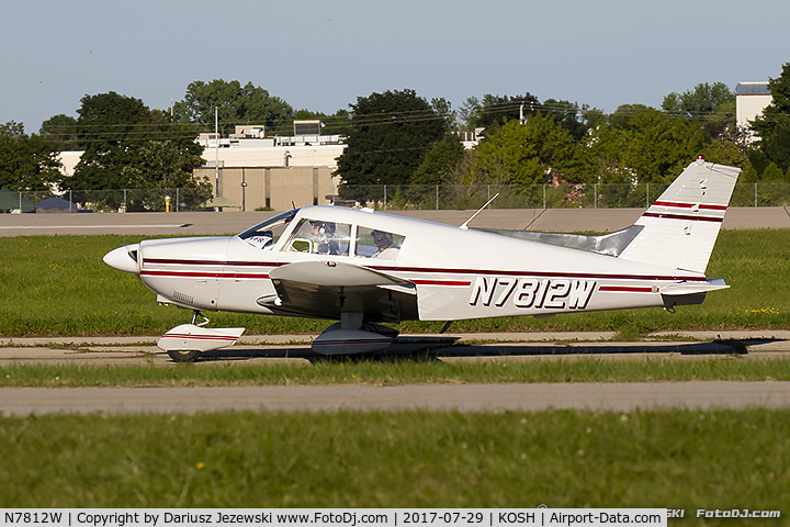 N7812W, 1964 Piper PA-28-180 Cherokee C/N 28-1820, Piper PA-28-180 Cherokee  C/N 28-1820, N7812W