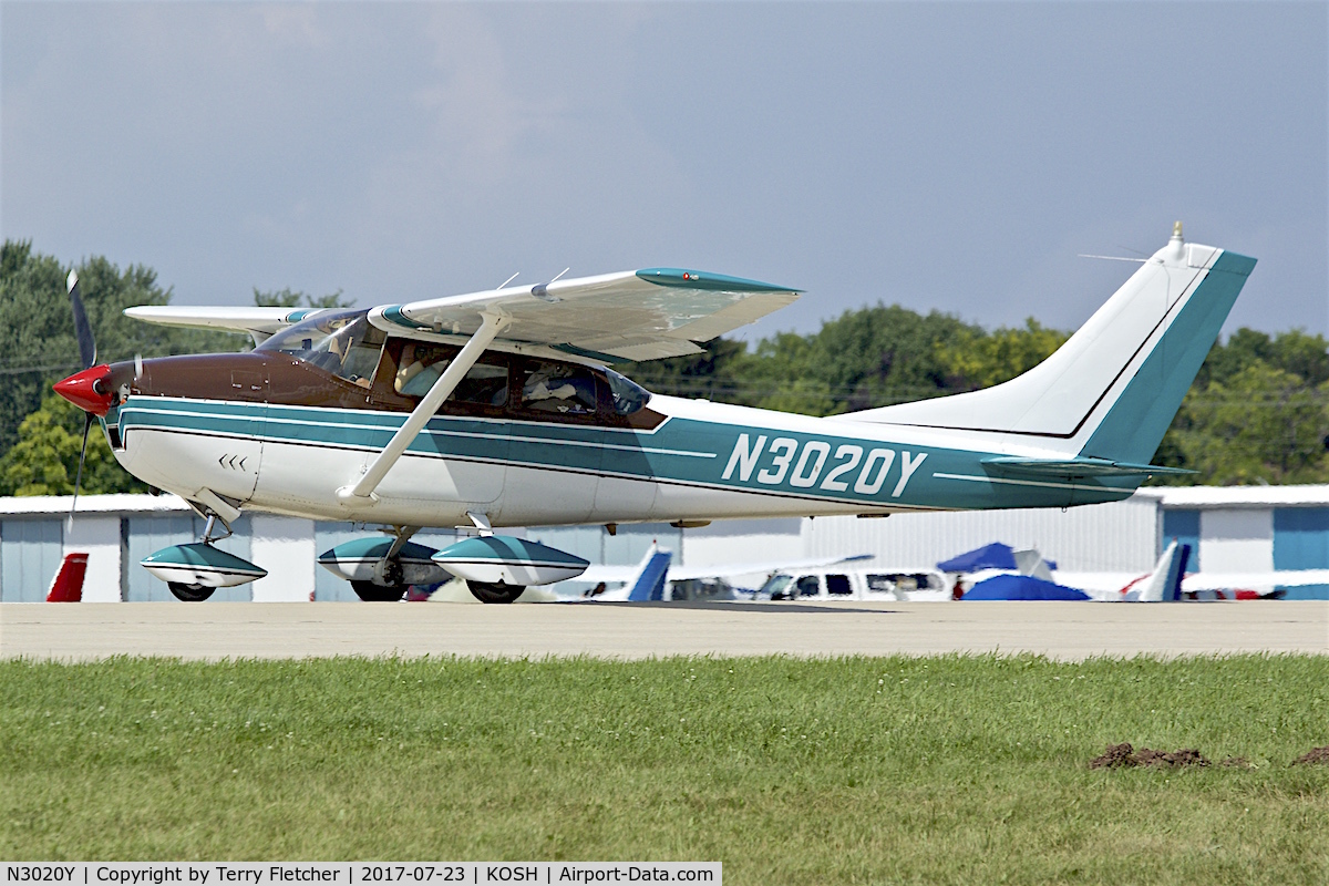 N3020Y, 1962 Cessna 182E Skylane C/N 18254020, At 2017 EAA AirVenture at Oshkosh