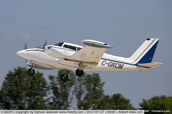 C-GKCM, 1967 Piper PA-30 Twin Comanche Twin Comanche C/N 30-1480, Piper PA-30 Twin Comanche  C/N 30-1480, C-GKCM