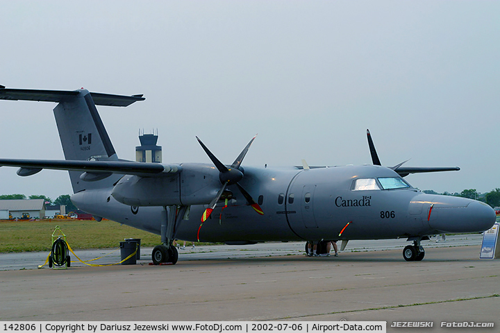 142806, 1990 De Havilland Canada CT-142 Dash 8 C/N 107, CAF CT-142 Dash 8 142806 from 402nd Sqn. CFB Winnipeg, MB