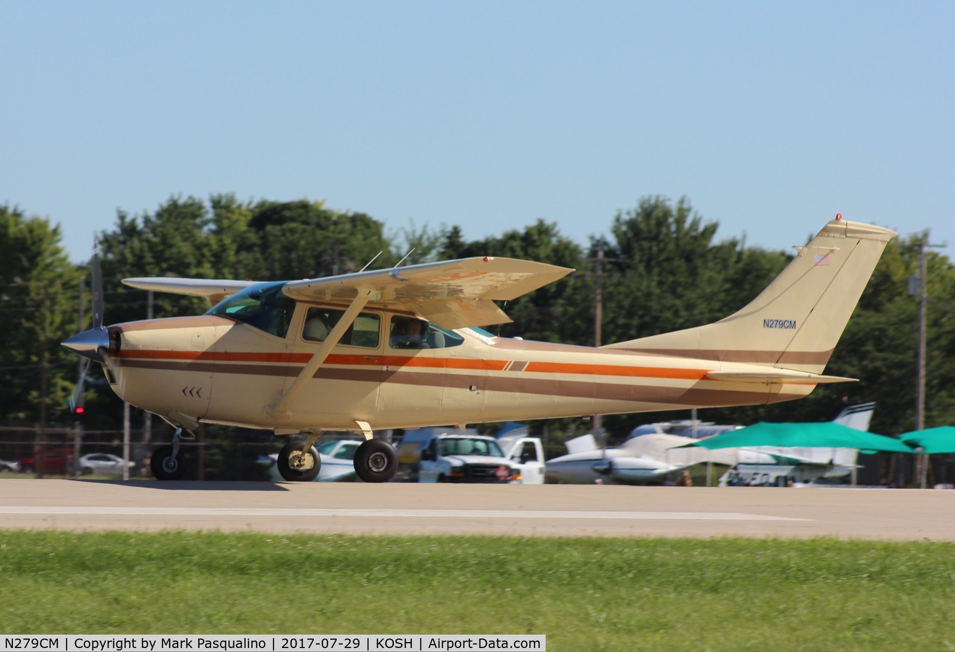 N279CM, 1969 Cessna 182M Skylane C/N 1825982, Cessna 182M