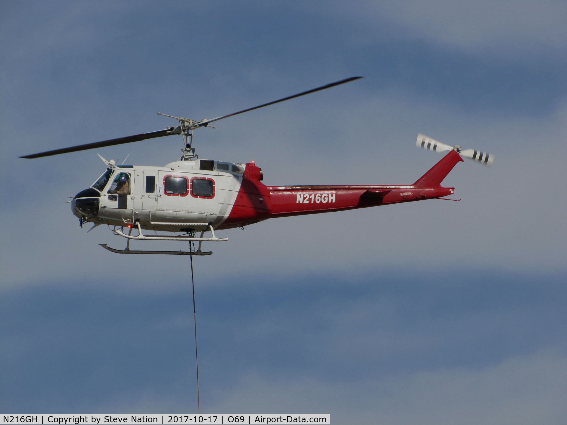 N216GH, 1969 Bell 205A-1++ C/N 30036, Rotorcraft Support Inc. (Van Nuys, CA) 1969 Bell 205A-1 returning to Petaluma Municipal Airport, CA temporary home base from making water drops on the devastating October 2017 Northern California wildfires