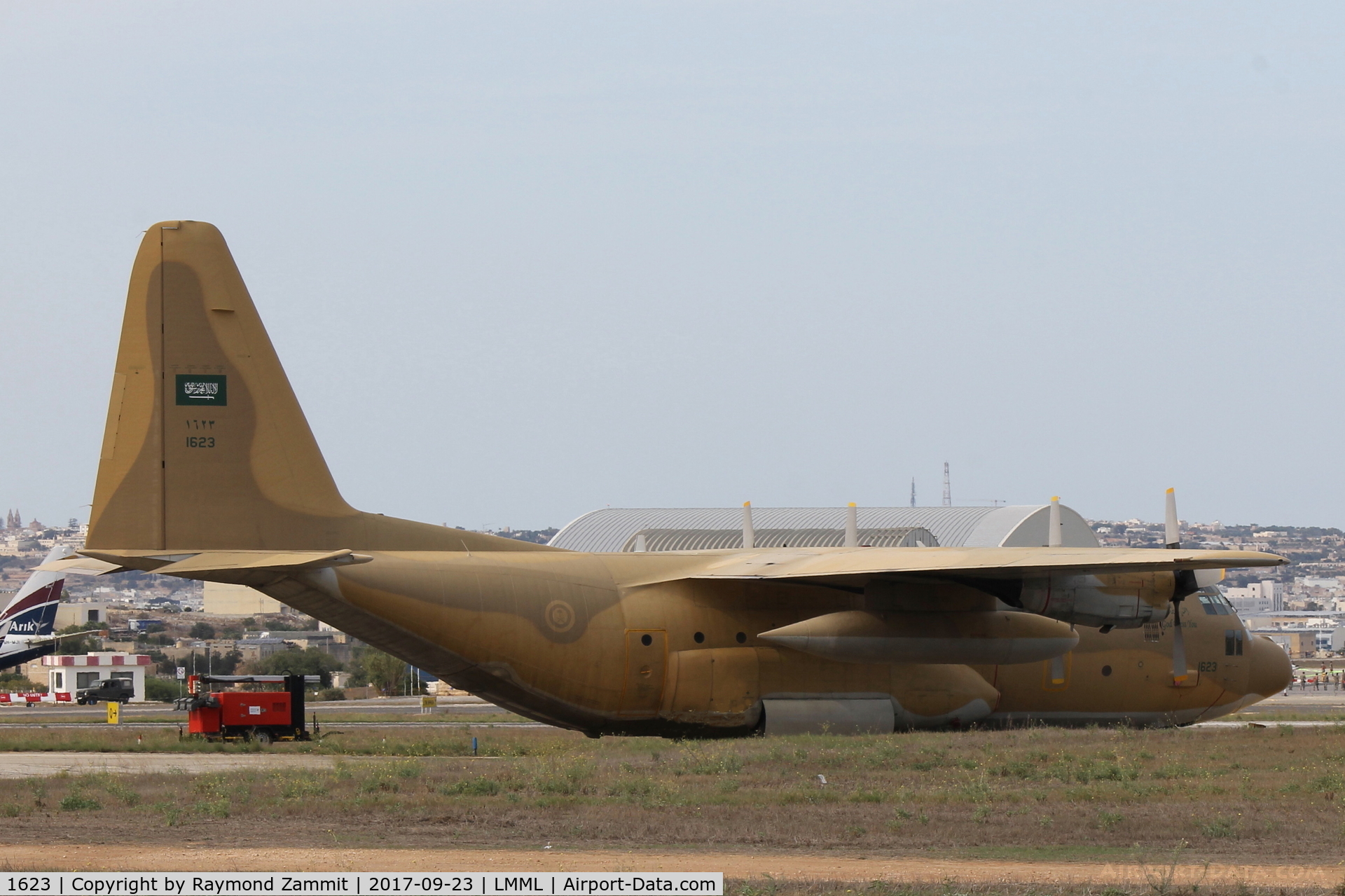 1623, 1992 Lockheed C-130H Hercules C/N 382-5254, Lockheed C-130H Hercules 1623 Royal Saudi Air Force