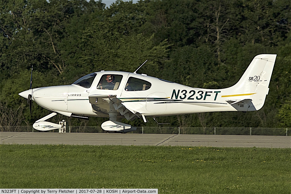 N323FT, 2004 Cirrus SR20 G2 C/N 1432, at 2017 EAA AirVenture at Oshkosh