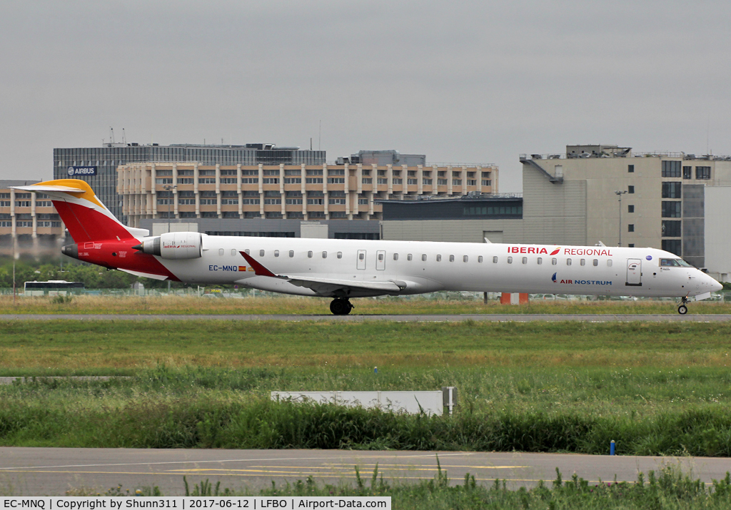 EC-MNQ, 2016 Bombardier CRJ-1000ER NG (CL-600-2E25) C/N 19051, Ready for take off from rwy 32R