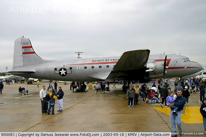 N500EJ, 1945 Douglas C-54E Skymaster (DC-4A) C/N DO316, Douglas C-54E-DC Skymaster C/N 27370 - Berlin Airlift Historical Foundation, N500EJ