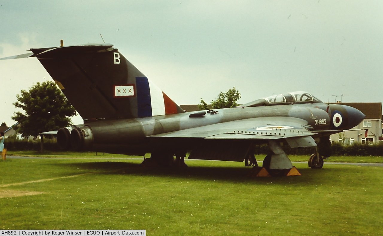 XH892, 1958 Gloster Javelin FAW.9R C/N 11329, As aircraft B of 29 Squadron RAF. With the museum collection at RAF Colerne in the early 1970s.