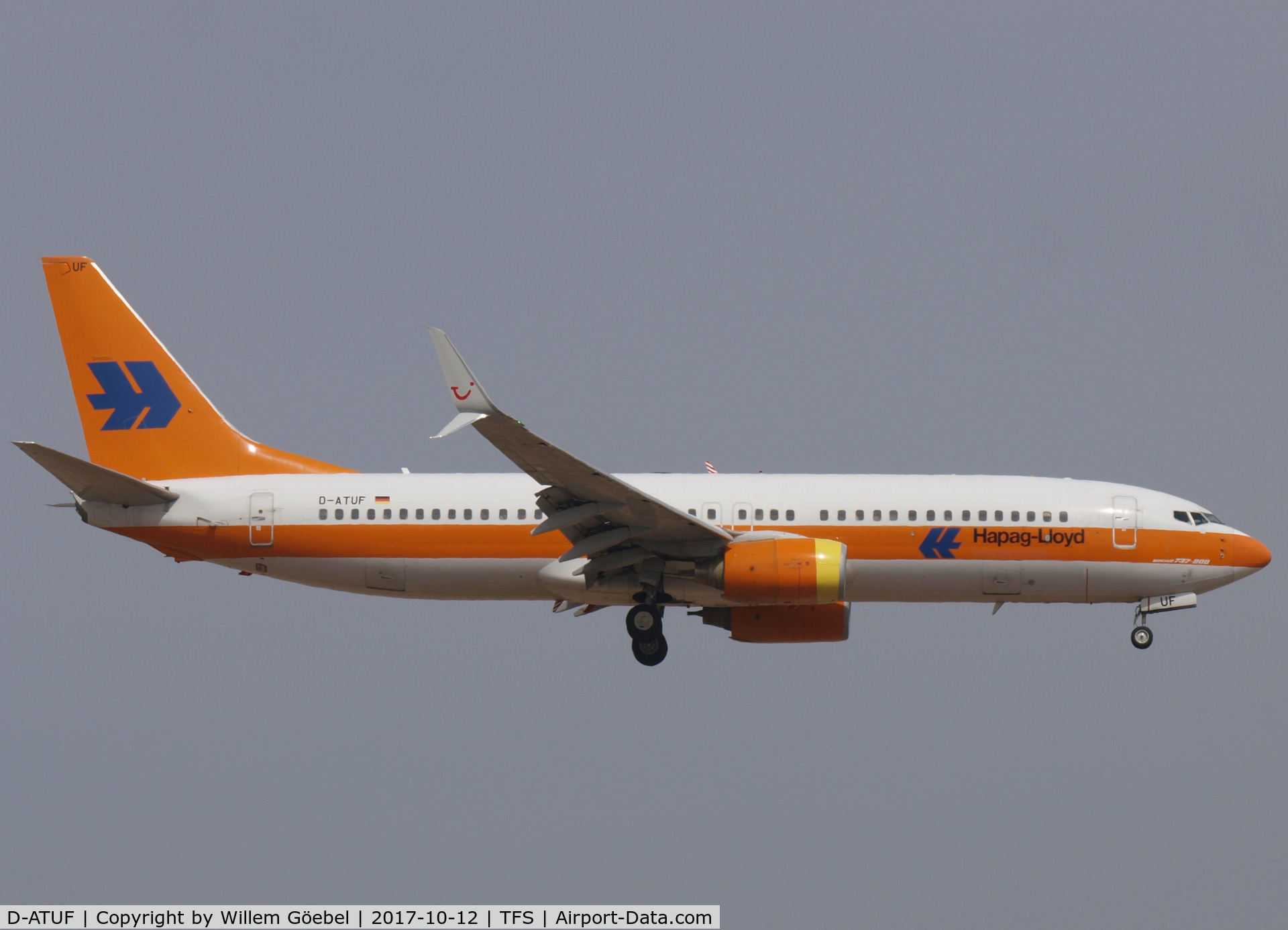 D-ATUF, 2006 Boeing 737-8K5 C/N 34687, Landing on TFS airport of Tenerife SPEC Engine house colour