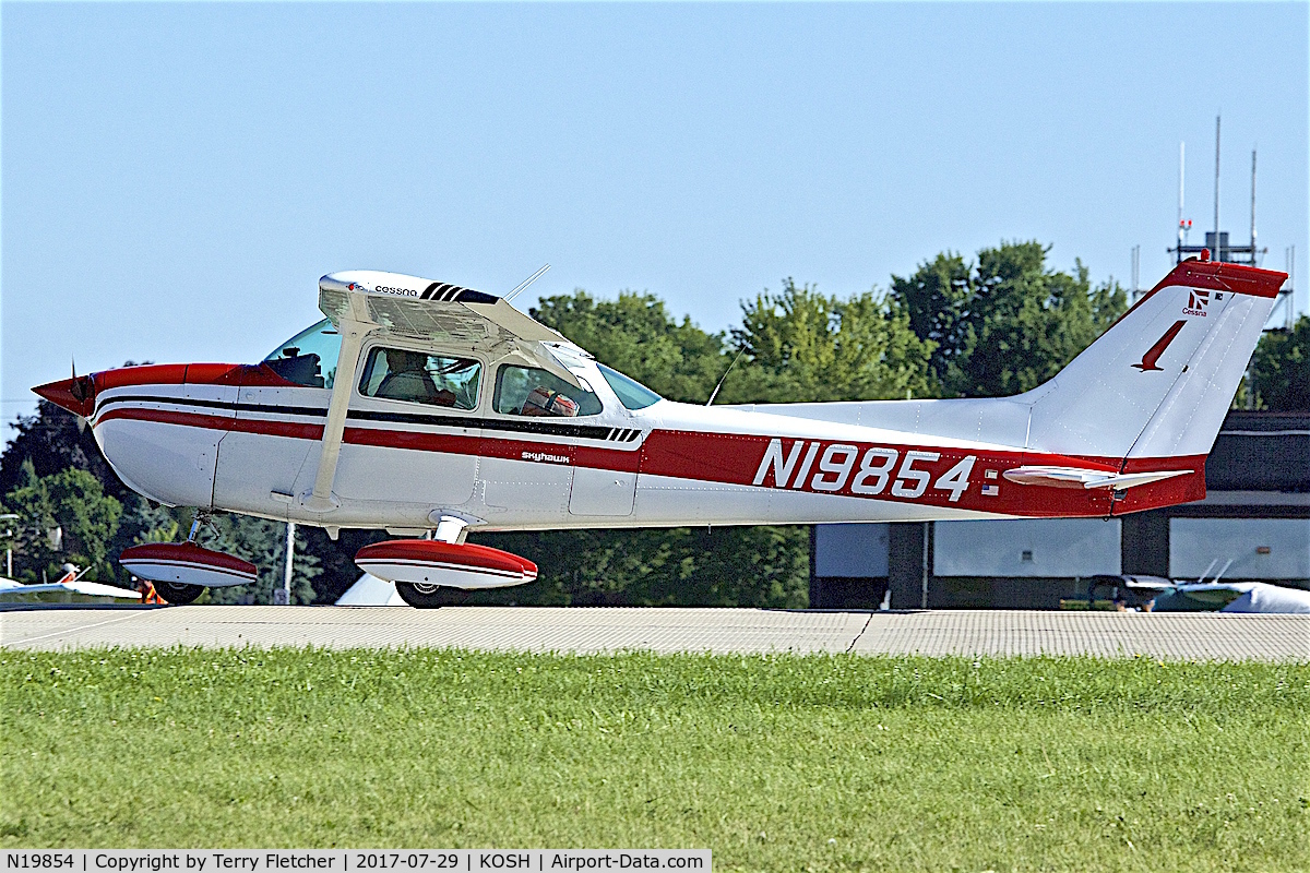 N19854, 1972 Cessna 172M C/N 17260807, At 2017 EAA AirVenture at Oshkosh