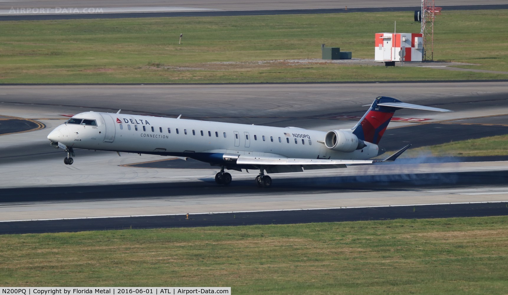 N200PQ, 2008 Bombardier CRJ-900ER (CL-600-2D24) C/N 15200, Delta Connection