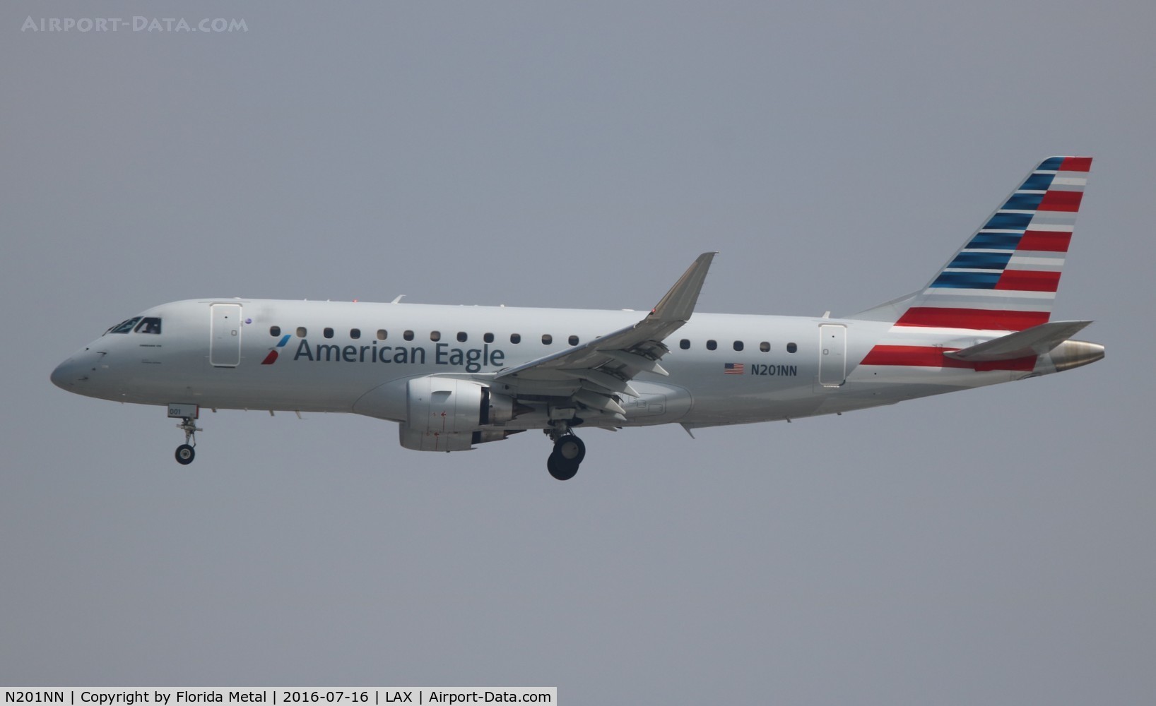 N201NN, 2015 Embraer 175LR (ERJ-170-200LR) C/N 17000461, American