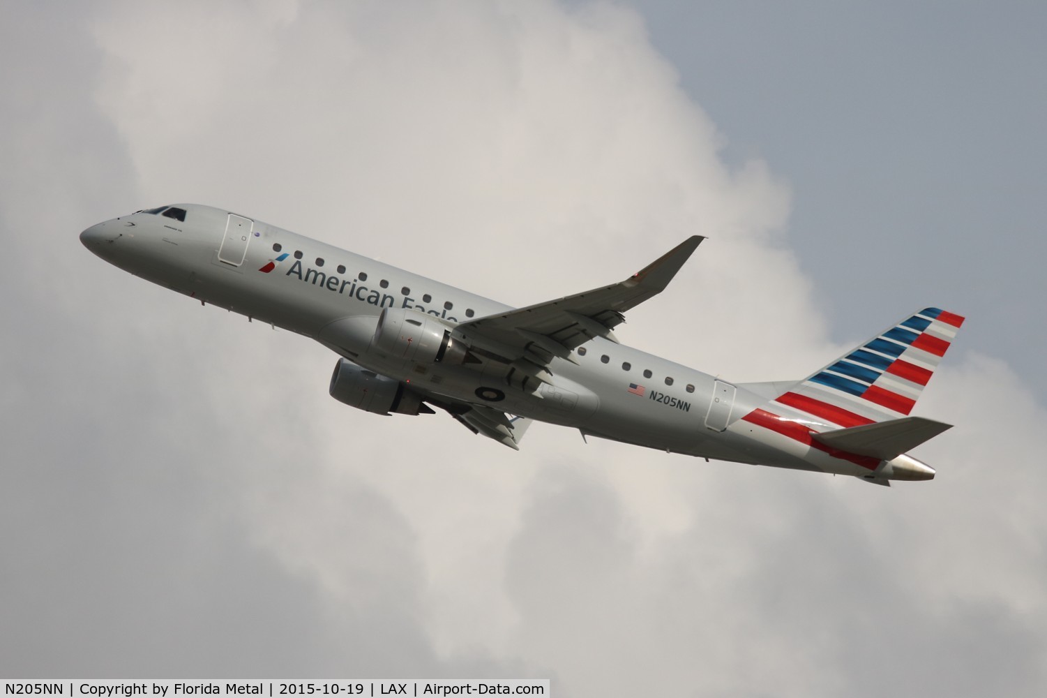N205NN, 2015 Embraer 175LR (ERJ-170-200LR) C/N 17000481, American Eagle
