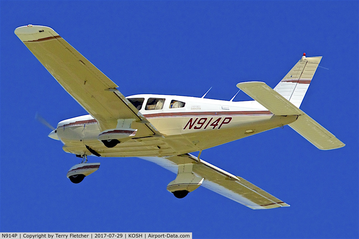 N914P, 1983 Piper PA-28-236 Dakota C/N 28-8311015, at 2017 EAA AirVenture at Oshkosh