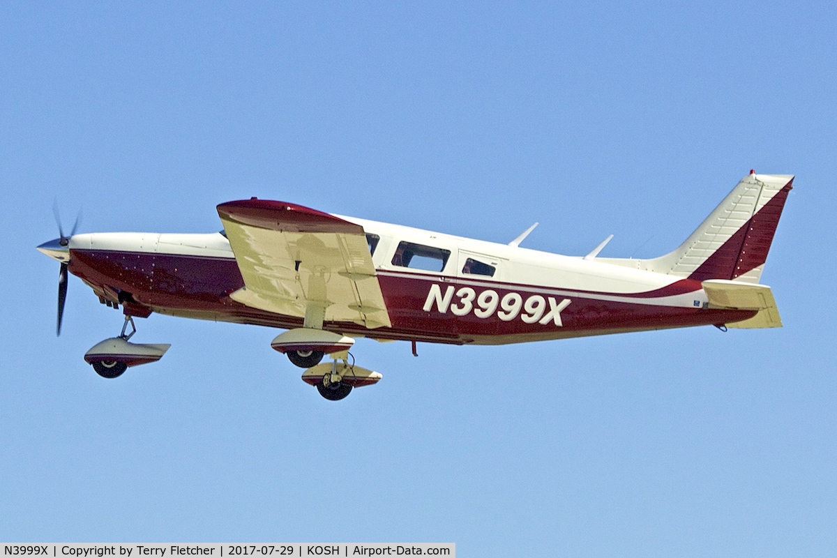 N3999X, 1975 Piper PA-32-300 Cherokee Six Cherokee Six C/N 32-7640008, at 2017 EAA AirVenture at Oshkosh
