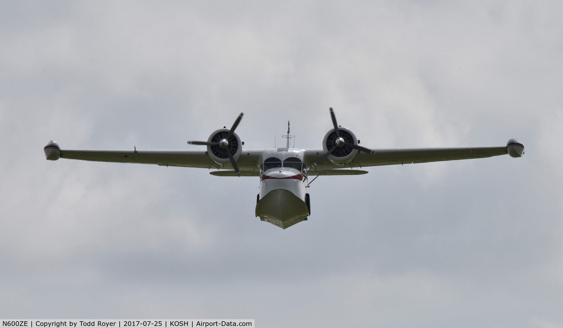 N600ZE, 1943 Grumman G-21A Goose C/N B-100, Airventure 2017