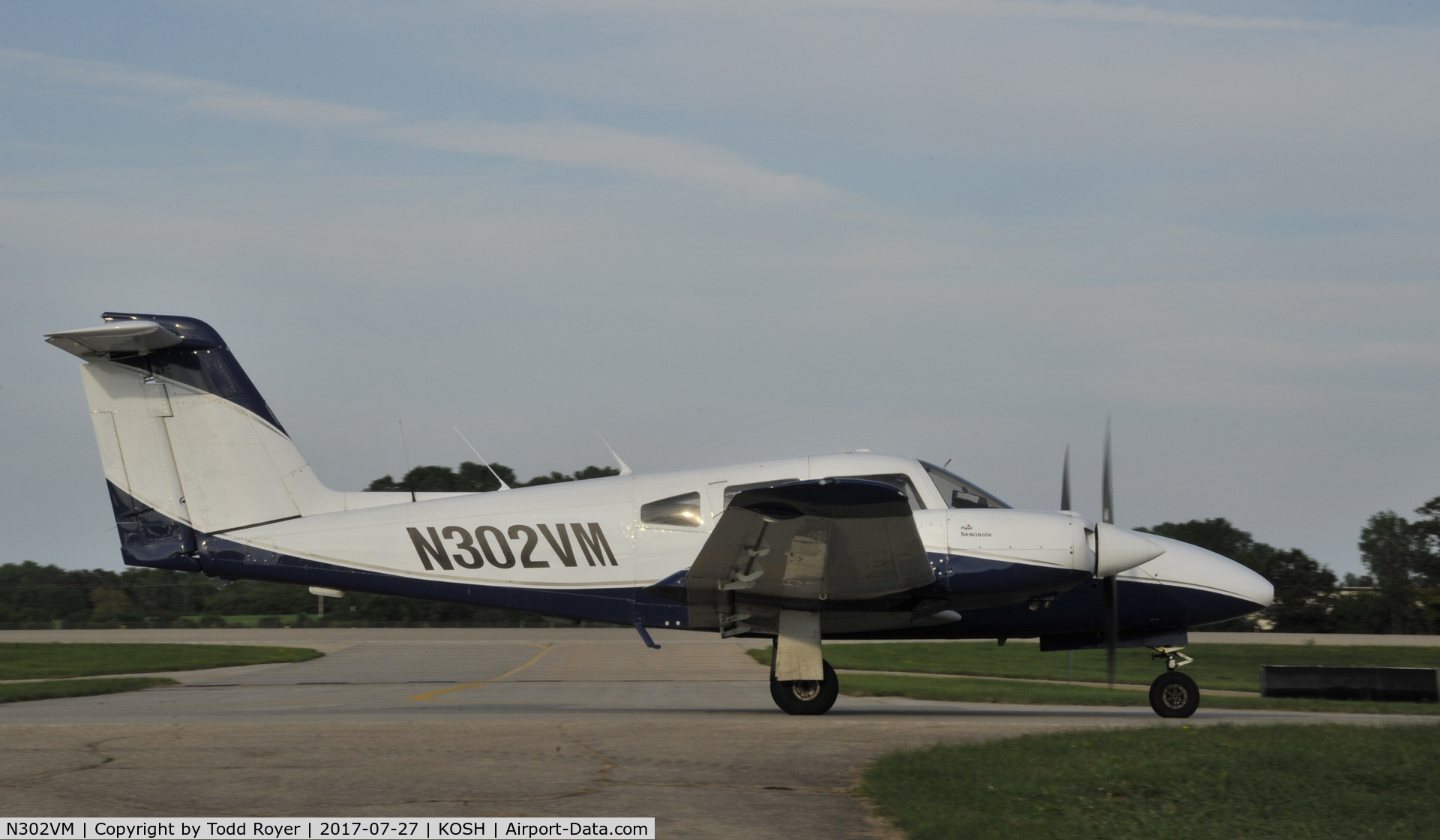N302VM, 1979 Piper PA-44-180 Seminole Seminole C/N 44-7995322, Airventure 2017