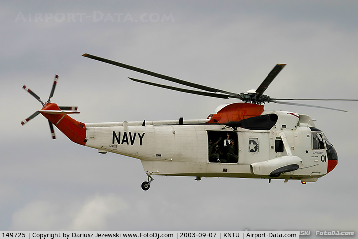 149725, Sikorsky UH-3H Sea King C/N 61140, UH-3H Sea King 149725 01 from NAS Oceana, VA