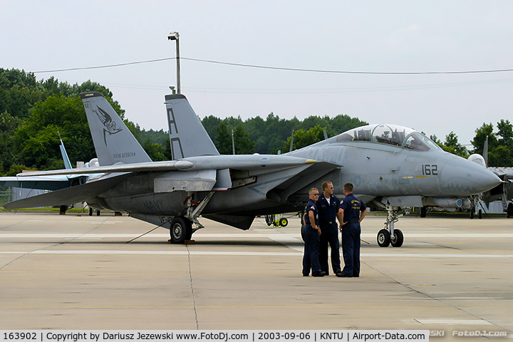 163902, Grumman F-14D Tomcat C/N 612/D-17, F-14D Tomcat 163902 AD-162 from VF-101 