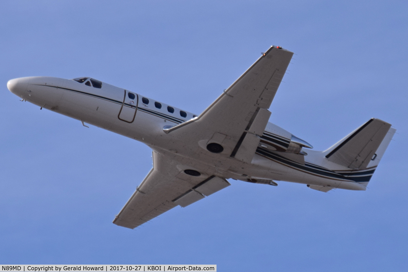N89MD, 2002 Cessna 560 C/N 560-0612, Climb out from RWY 10L.
