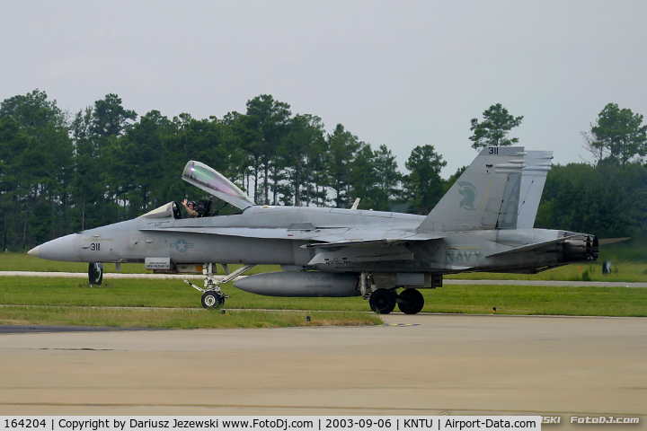 164204, McDonnell Douglas F/A-18C Hornet C/N 967/C197, F/A-18C Hornet 164204 AD-311 from VFA-106 