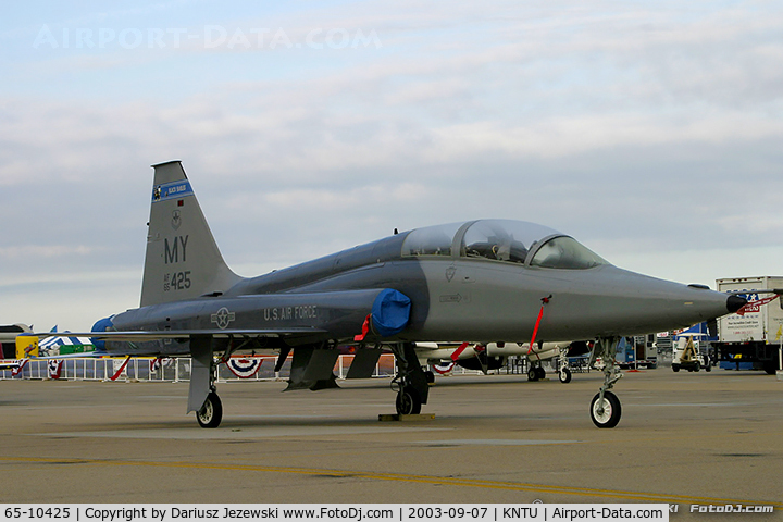65-10425, 1965 Northrop T-38C Talon C/N N.5844, T-38C Talon 65-10425 MY from 479th FTG 435th FTS 