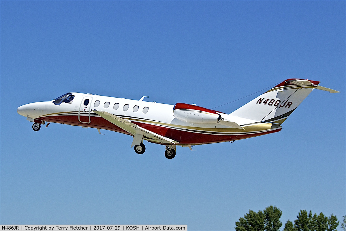 N486JR, 2016 Cessna 525B CitationJet Cj3 C/N 525B-0486, at 2017 EAA AirVenture at Oshkosh