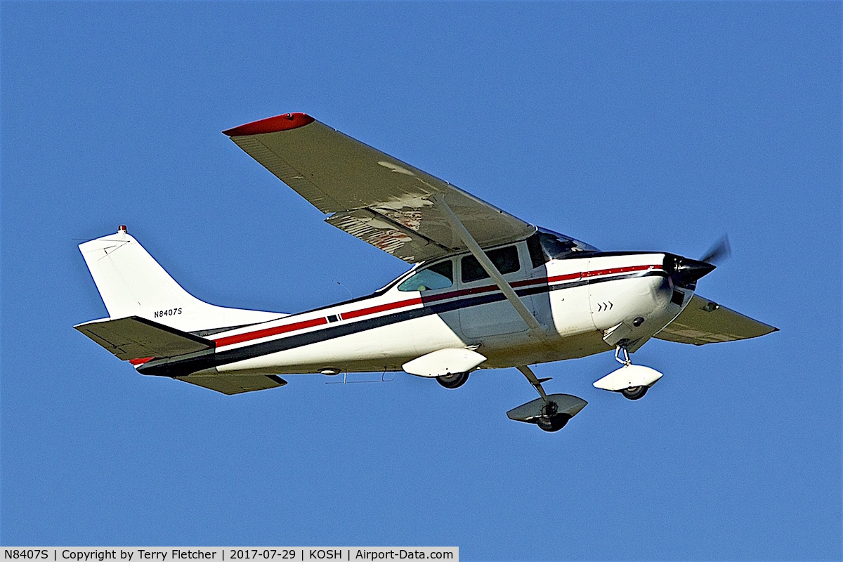 N8407S, 1965 Cessna 182H Skylane C/N 18256507, at 2017 EAA AirVenture at Oshkosh