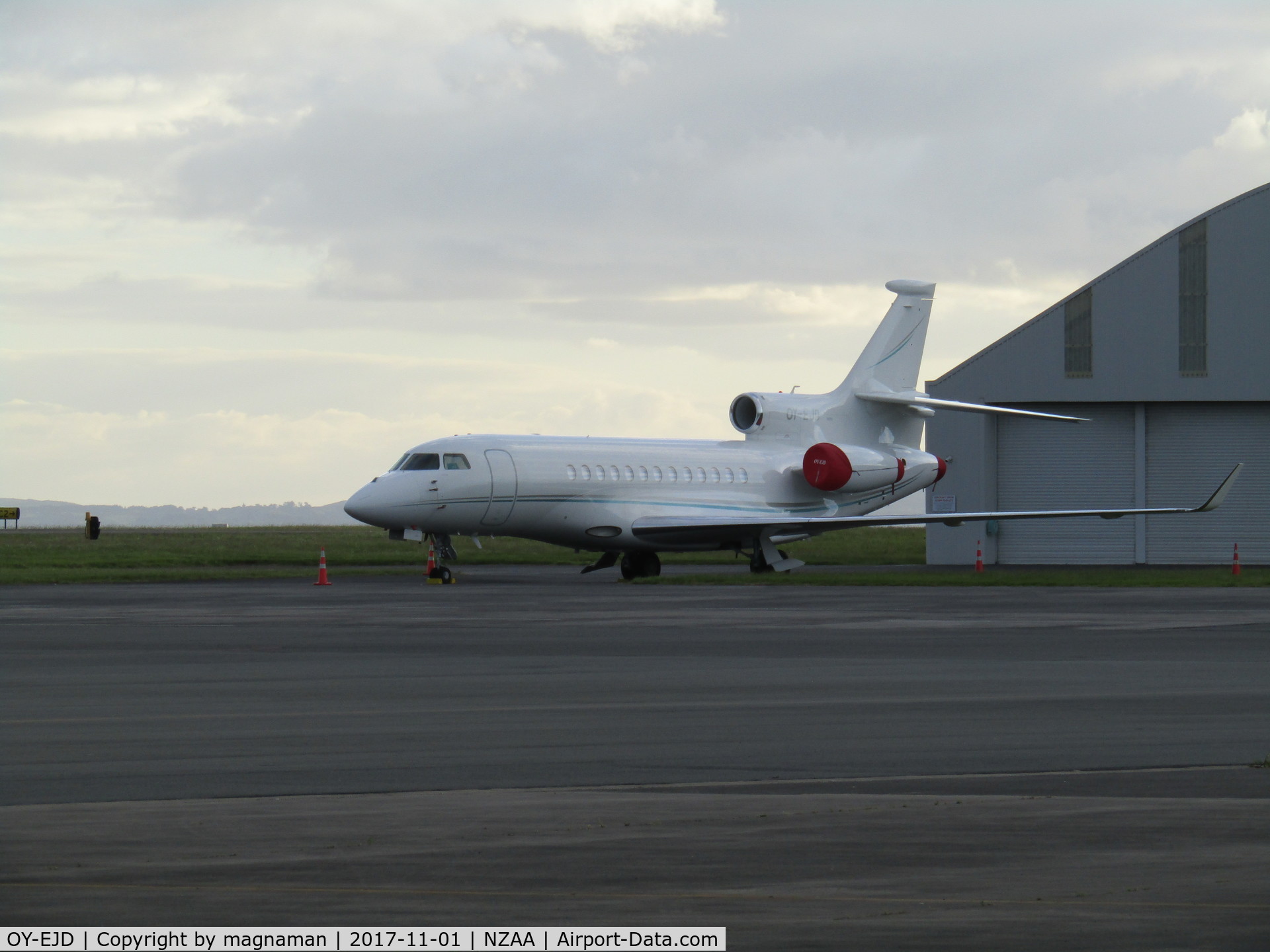 OY-EJD, 2005 Dassault Falcon 2000EX C/N 63, on convair apron