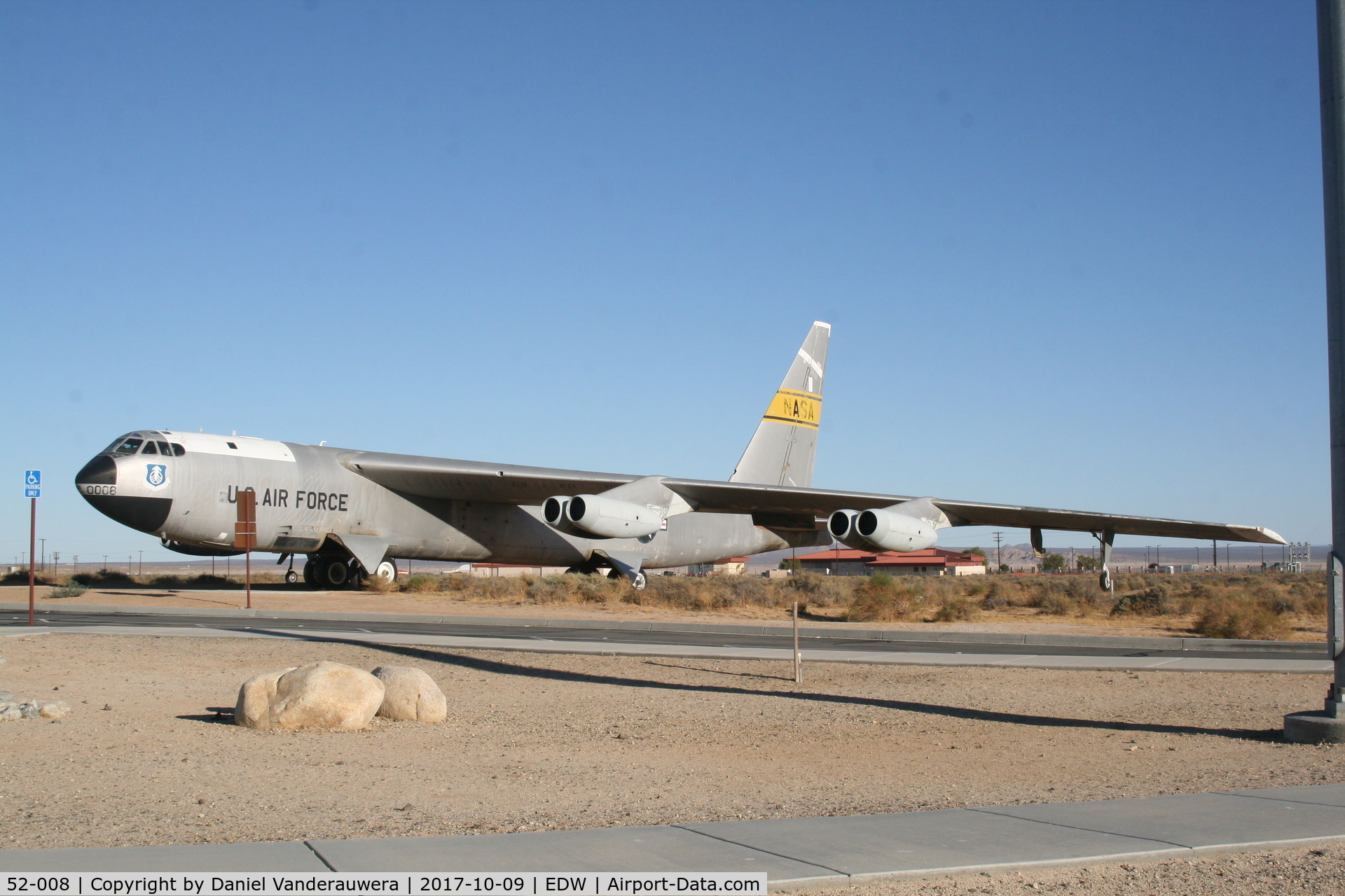 52-008, 1952 Boeing NB-52B-BO (RB-52B-10-BO) Stratofortress C/N 16498, Welcome to Edwards AFB - California