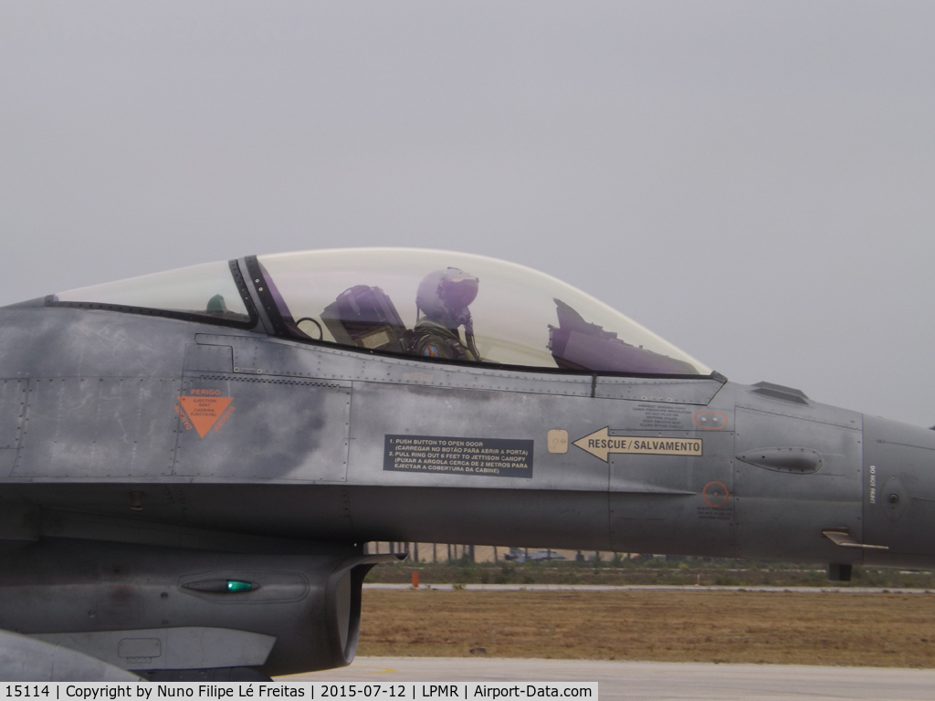 15114, Lockheed F-16A Fighting Falcon C/N AA-14, Taxying. SQN 201 Falcões.
