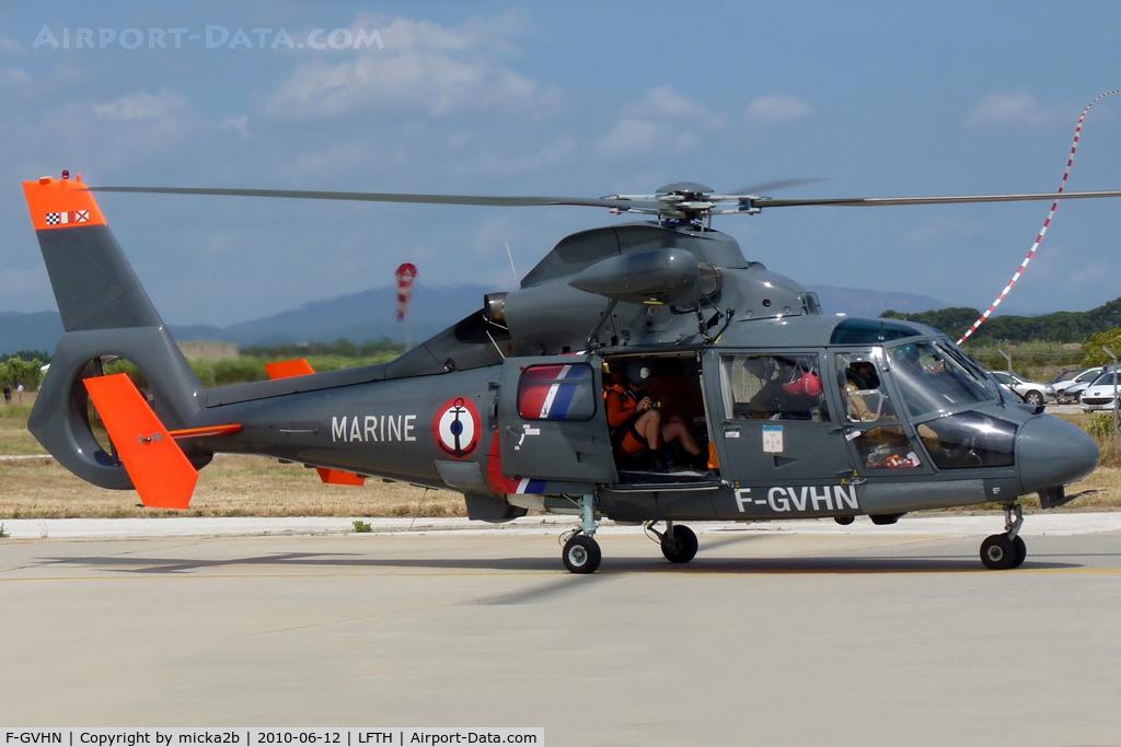 F-GVHN, 1997 Eurocopter AS-365N-3 Dauphin 2 C/N 6510, Taxiing