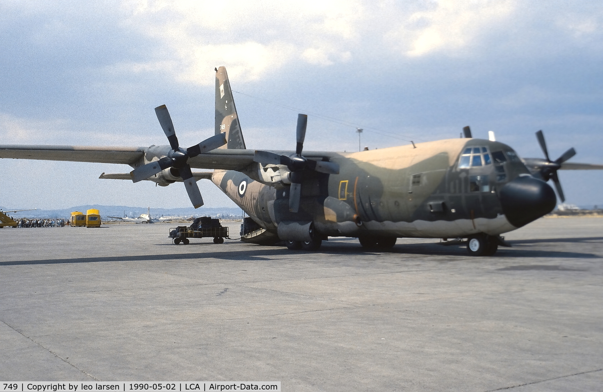 749, 1977 Lockheed C-130H Hercules C/N 4727, Larnaca 2.5.1990