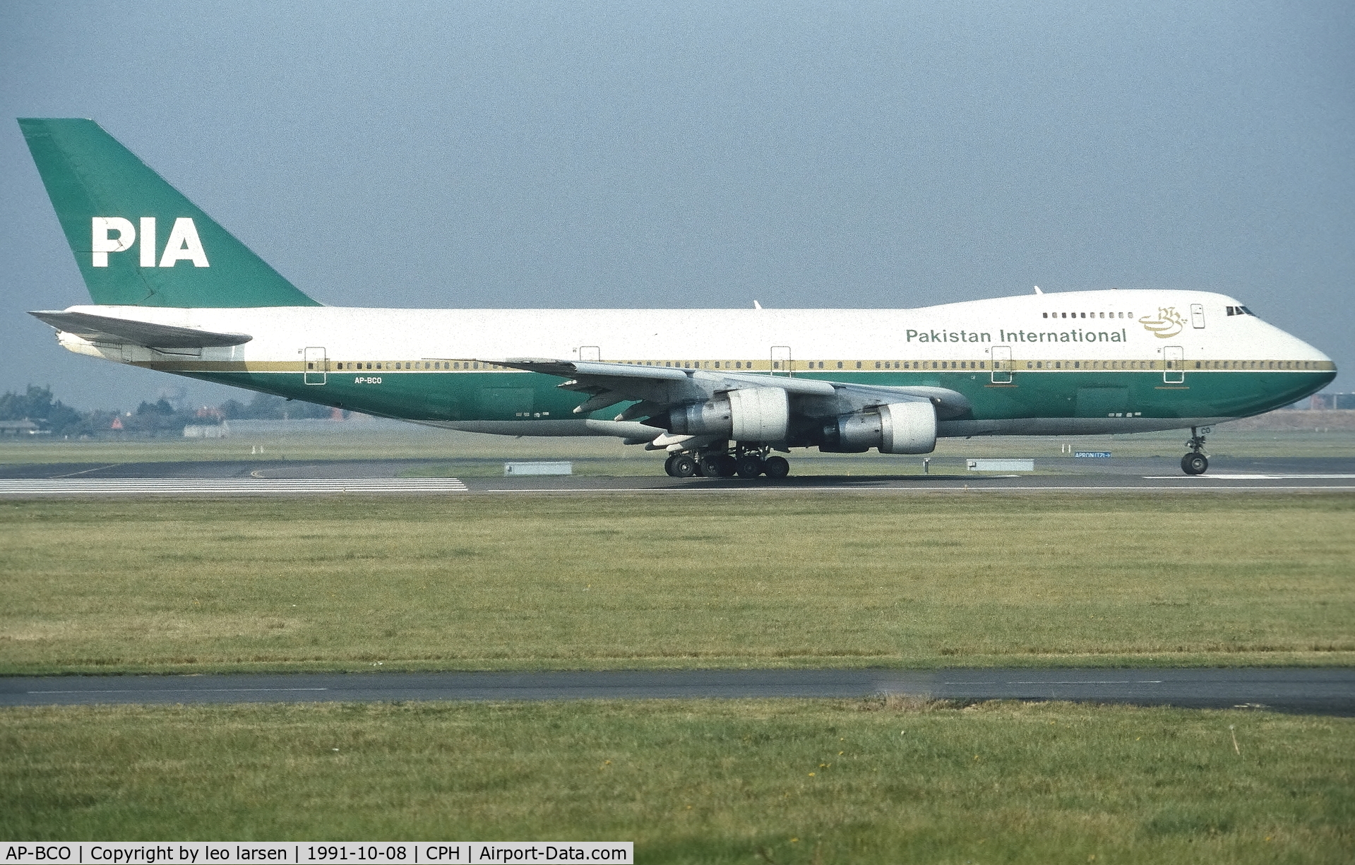 AP-BCO, 1974 Boeing 747-217B C/N 20927, Copenhagen 10.8.1991