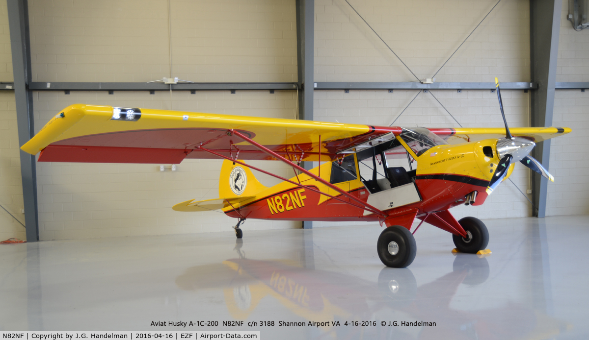 N82NF, Aviat Husky A-1C Husky C/N 3188, In hangar.