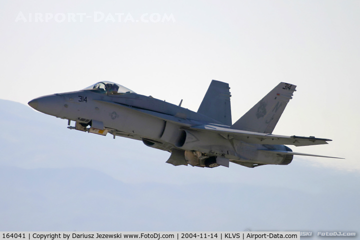 164041, 1990 McDonnell Douglas F/A-18C Hornet C/N 0929/C174, F/A-18C Hornet 164041 AD-306 from VFA-106 