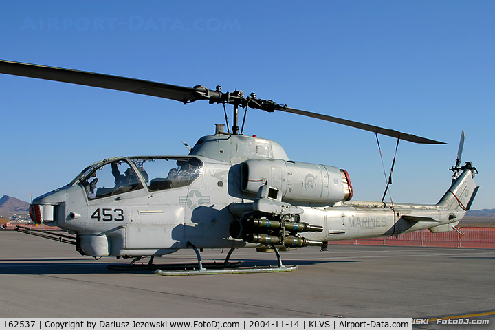 162537, Bell AH-1W Super Cobra C/N 26206, AH-1W Super Cobra 162537 QT-453 from HMLAT-303 