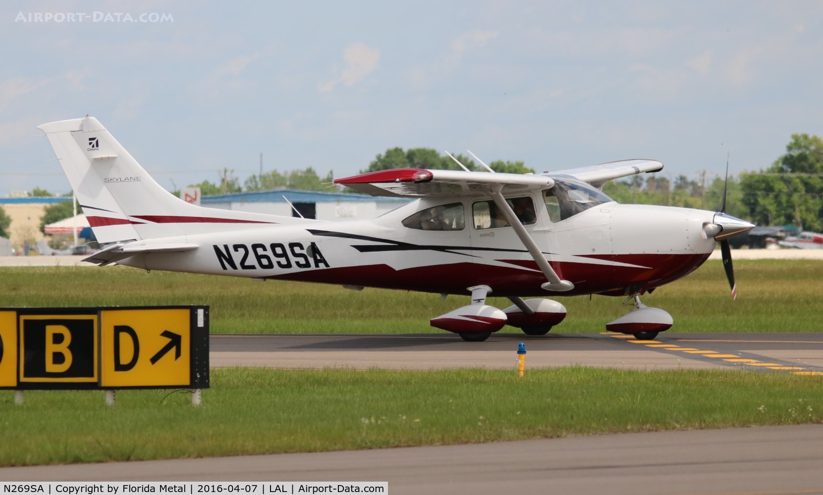 N269SA, Cessna 182T Skylane C/N 18282280, Cessna 182T