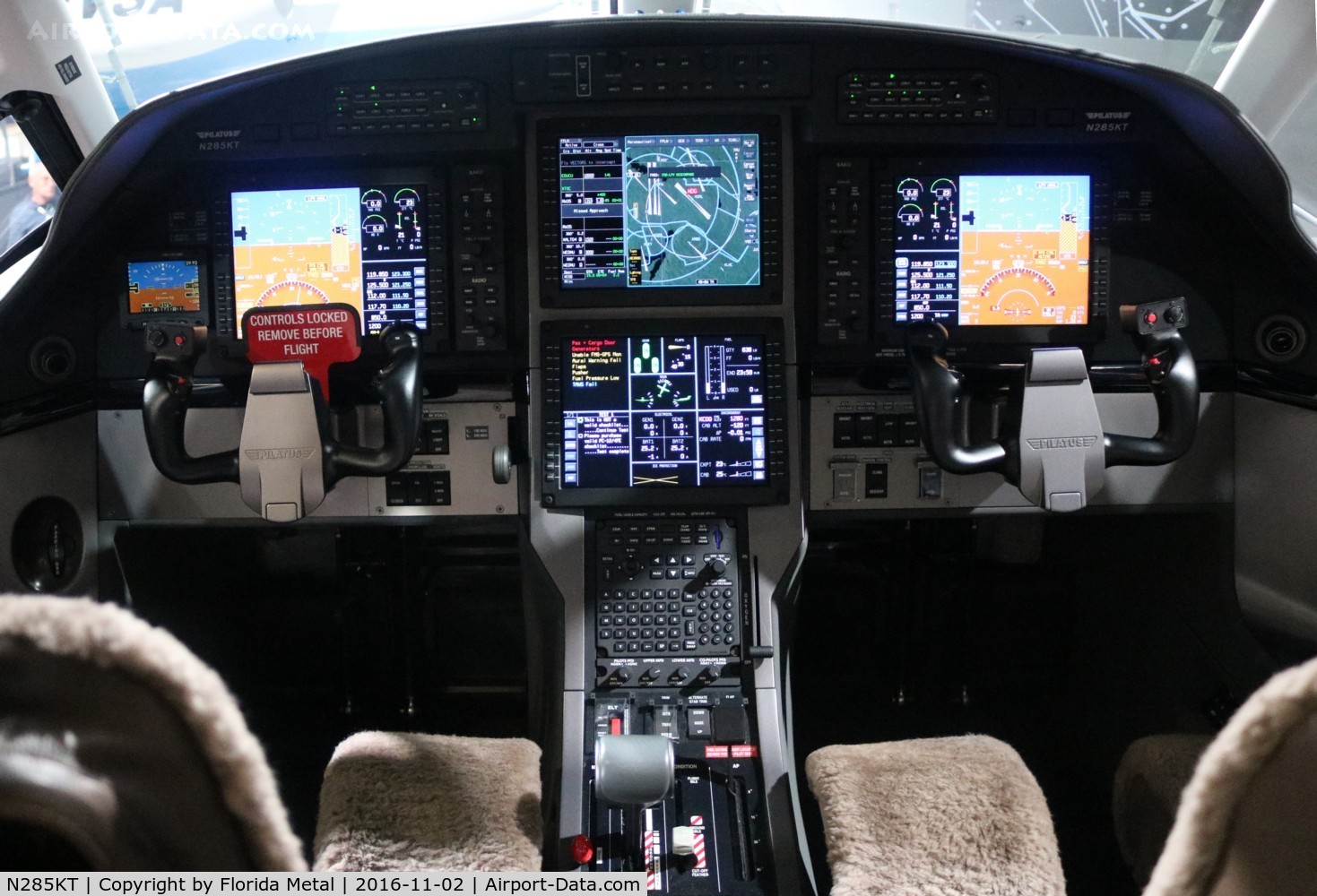 N285KT, 2016 Pilatus PC-12/47E C/N 1589, at NBAA Orlando