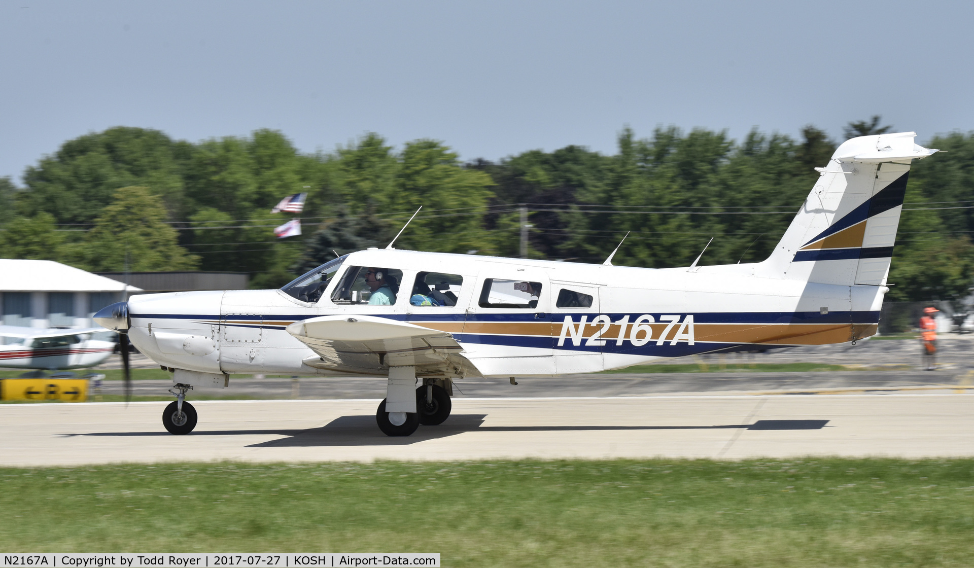 N2167A, 1978 Piper PA-32RT-300 Lance C/N 32R-7985004, Airventure 2017
