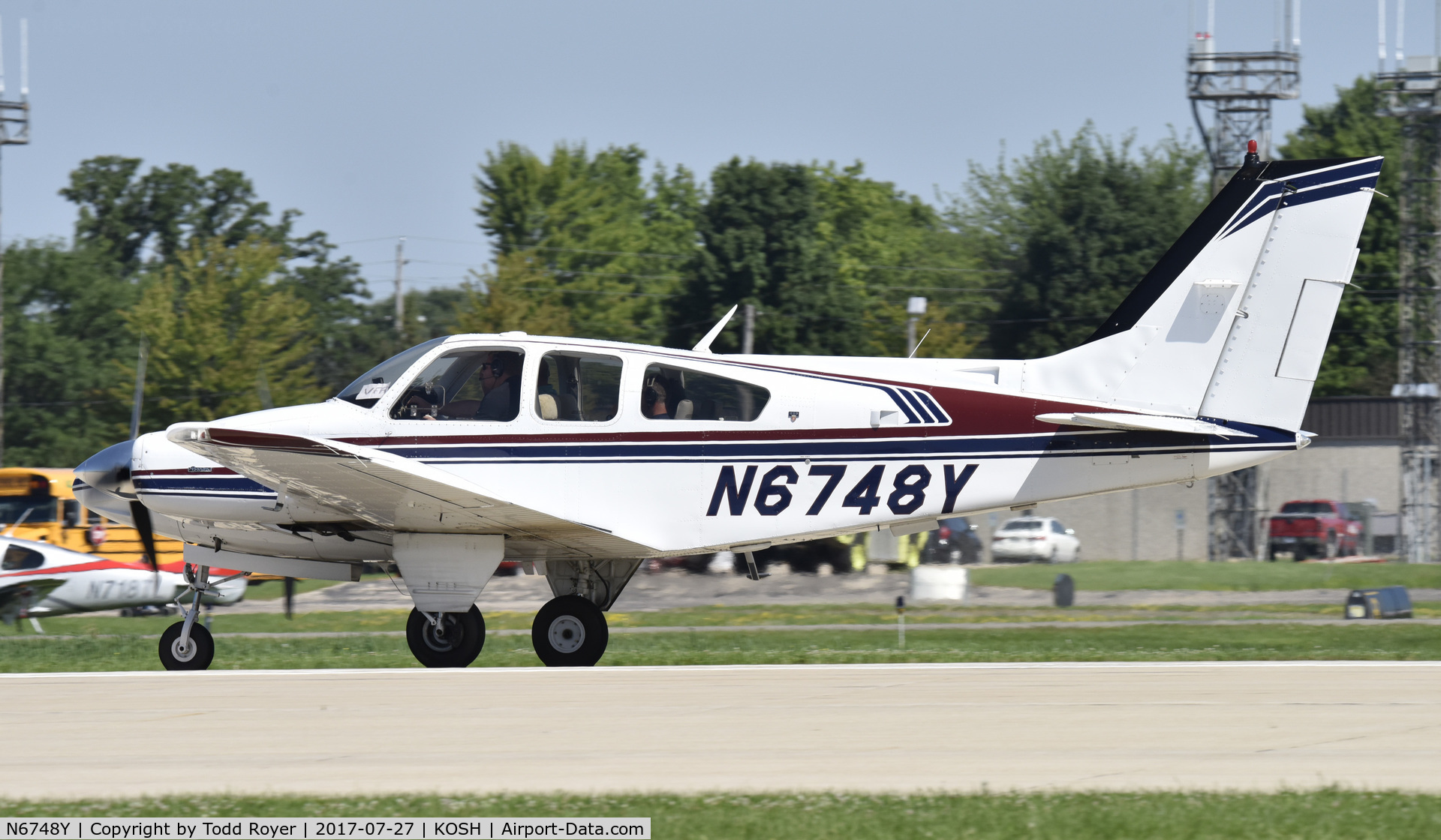 N6748Y, 1980 Beech 95-B55 (T42A) Baron C/N TC-2317, Airventure 2017