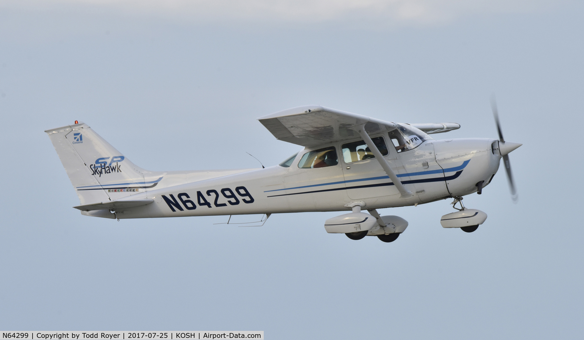 N64299, 1975 Cessna 172M C/N 17265150, Airventure 2017
