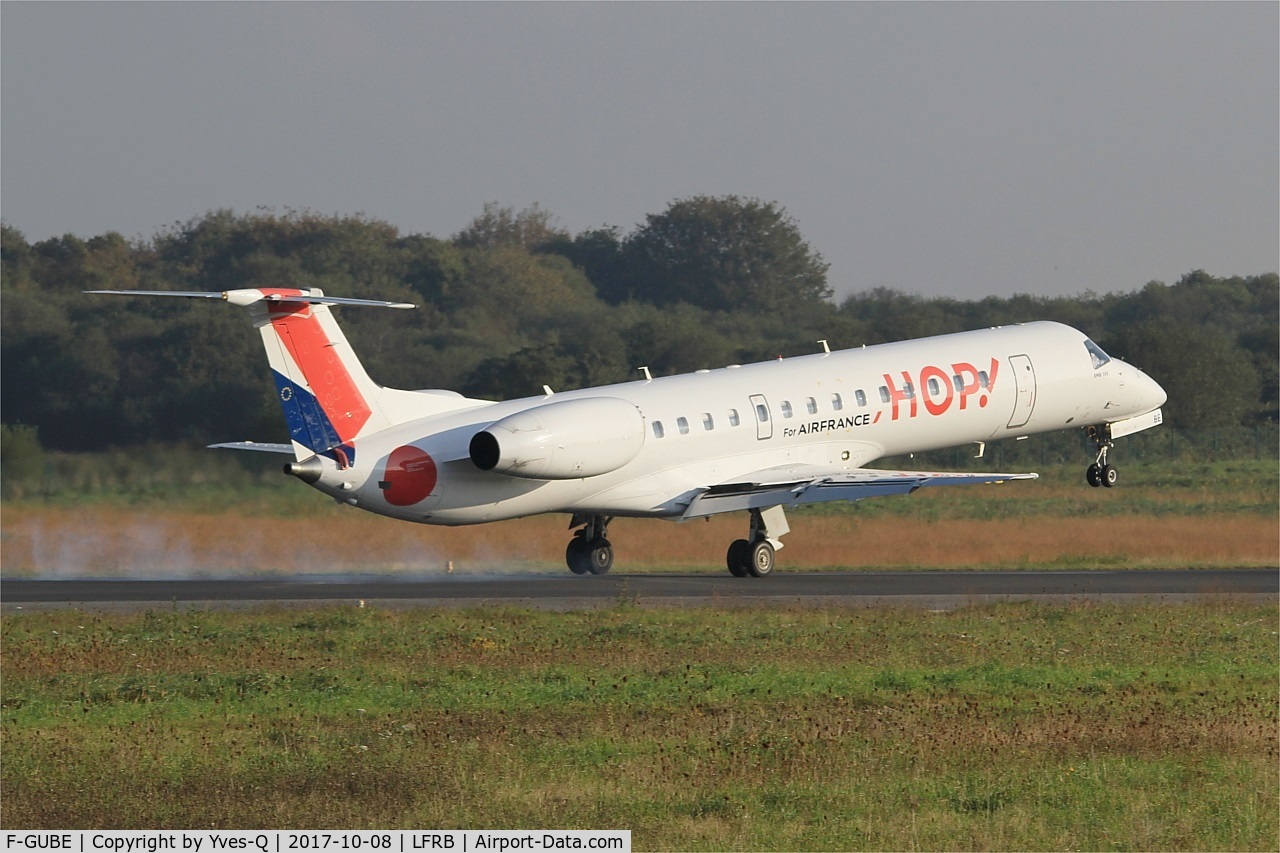 F-GUBE, 2002 Embraer ERJ-145LR (EMB-145LR) C/N 145668, Embraer ERJ-145LR, Landing rwy 07R, Brest-Bretagne airport (LFRB-BES)