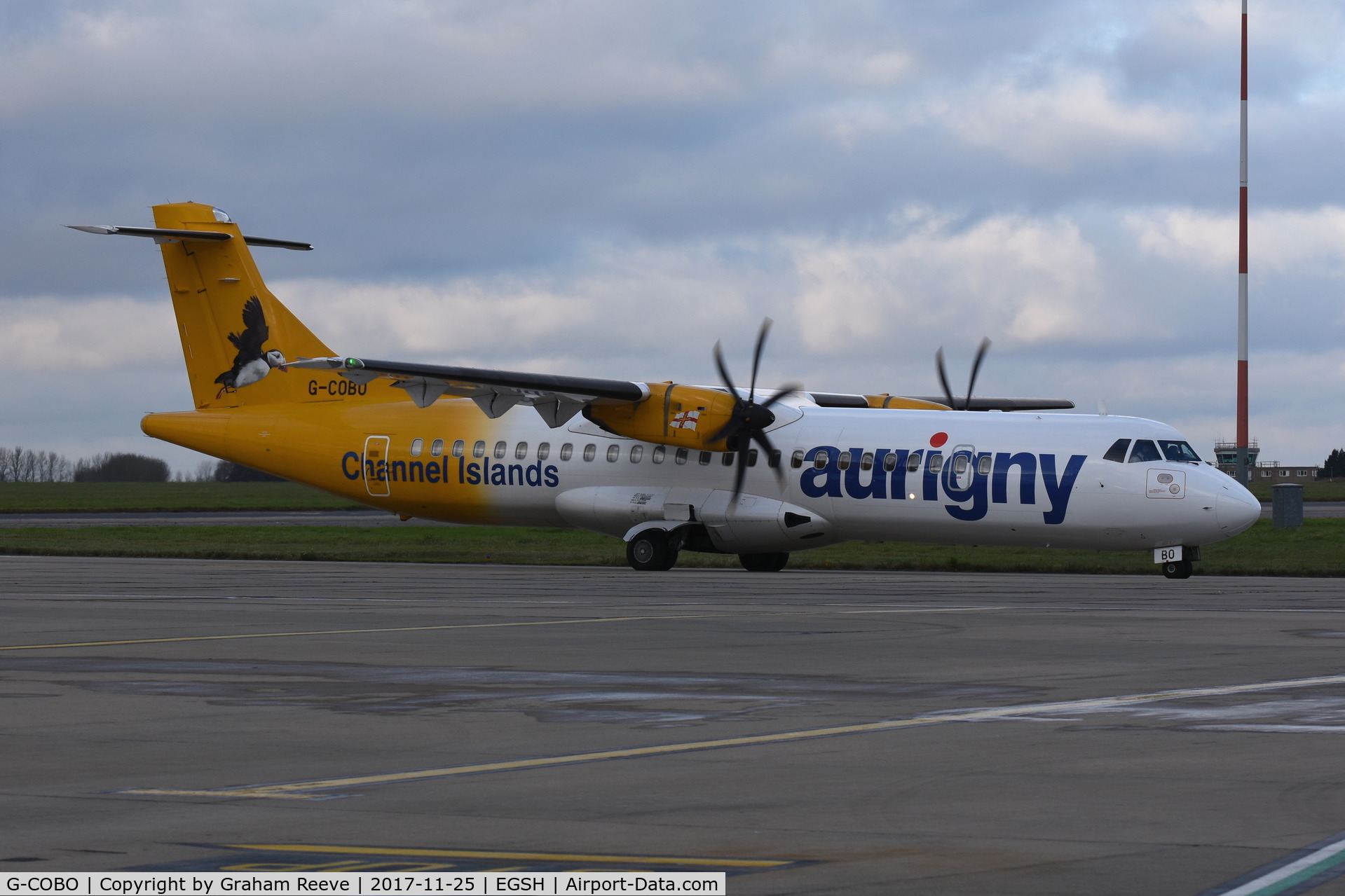 G-COBO, 2008 ATR 72-212A C/N 852, Departing from Norwich.